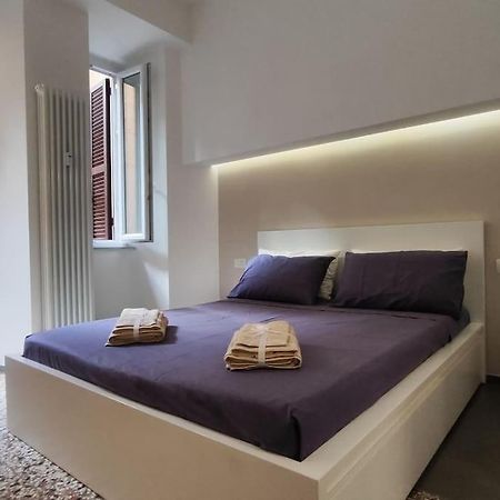 Cozy Apartment Near The Colosseum Rzym Zewnętrze zdjęcie