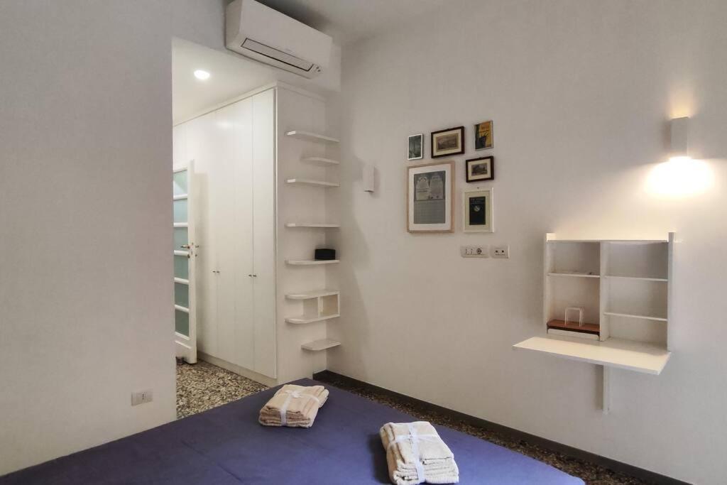 Cozy Apartment Near The Colosseum Rzym Zewnętrze zdjęcie